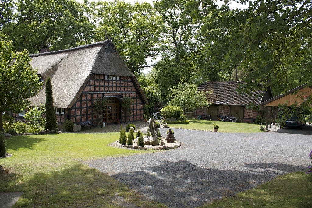 Ostehof Weertzen Villa Buitenkant foto